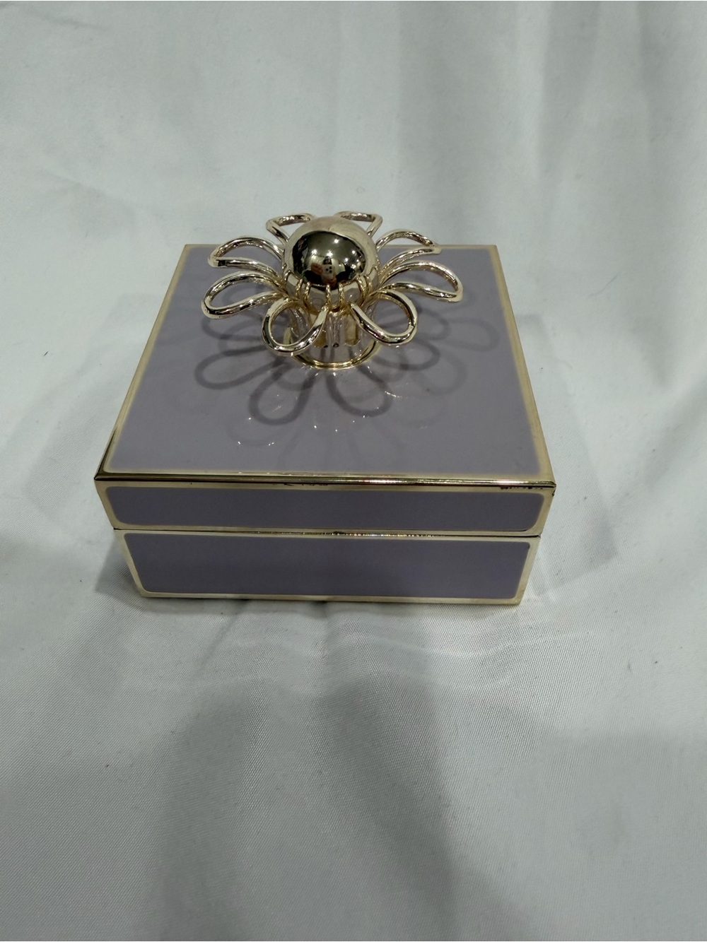 kate spade x lenox Lavender and Gold Floral Trinket Box - Picture 6 of 7